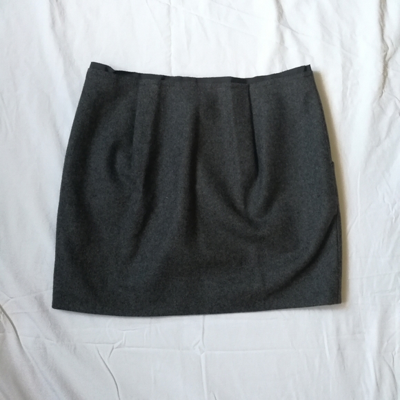 J. Crew wool mini skirt sz 0 - Picture 2 of 2